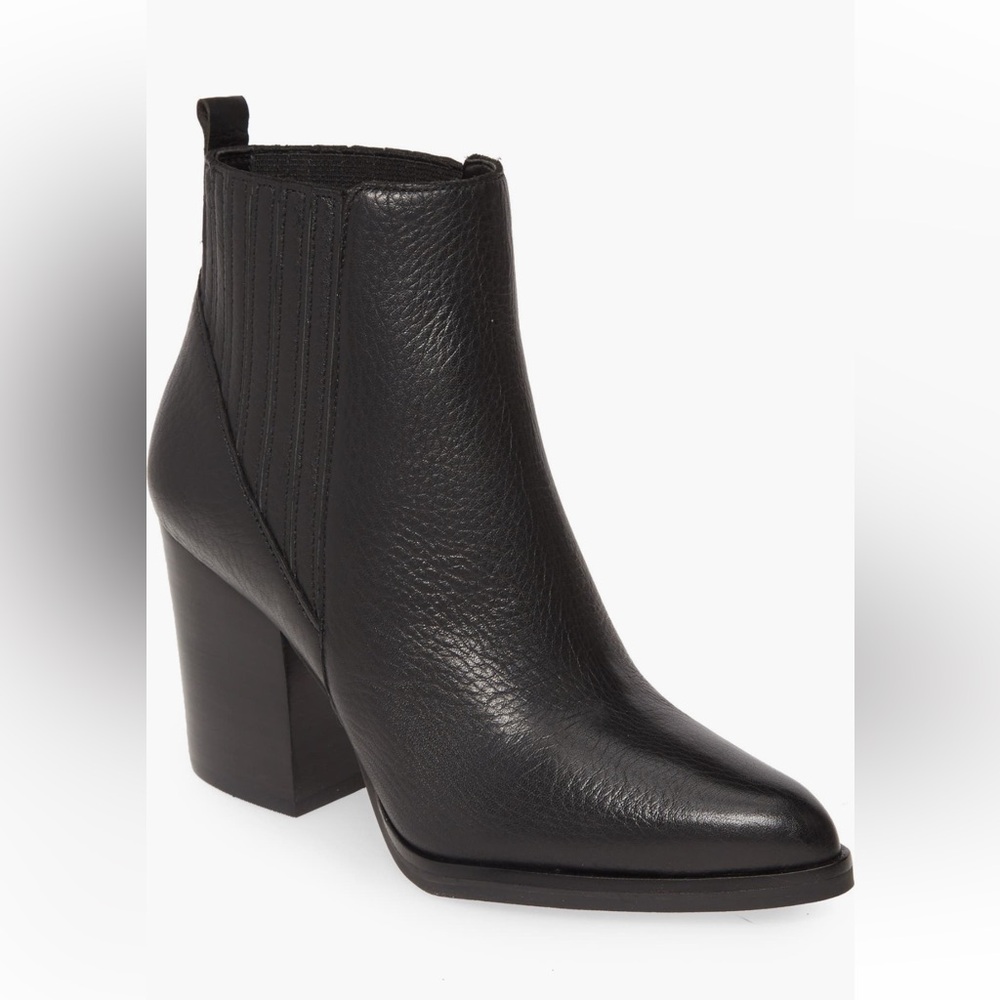 Marc Fisher LTD Alva Bootie (Women), Size 7M